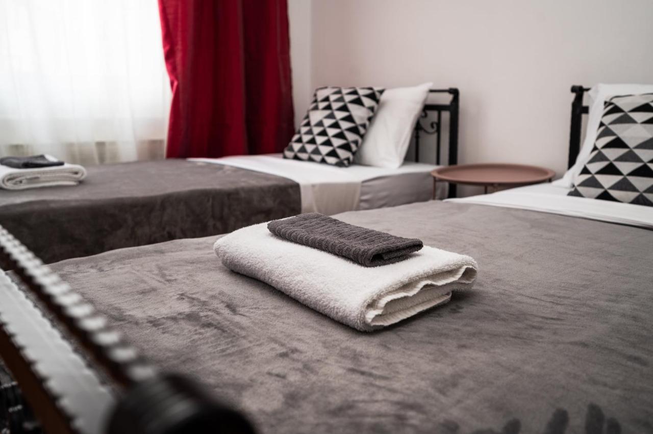 Authentic Design 2Bdr Apartment In Old Town Sarajewo Zewnętrze zdjęcie